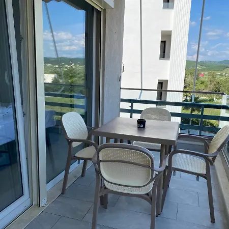 Luxury Gjiri Lalezit *